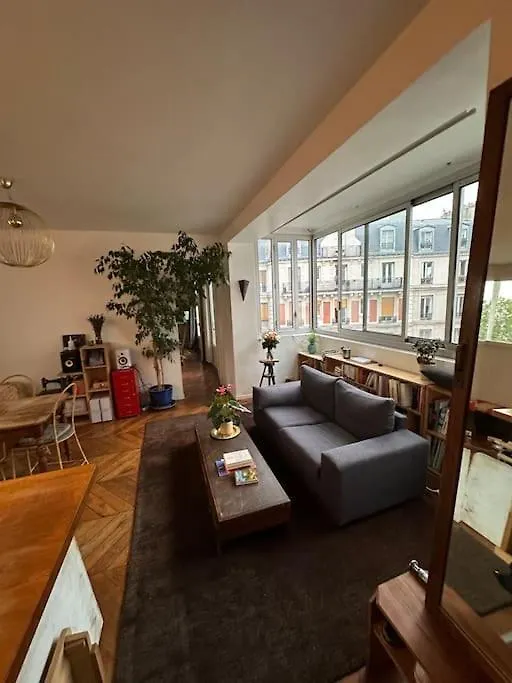 Grand Loft Montmartre Daire Paris Fransa